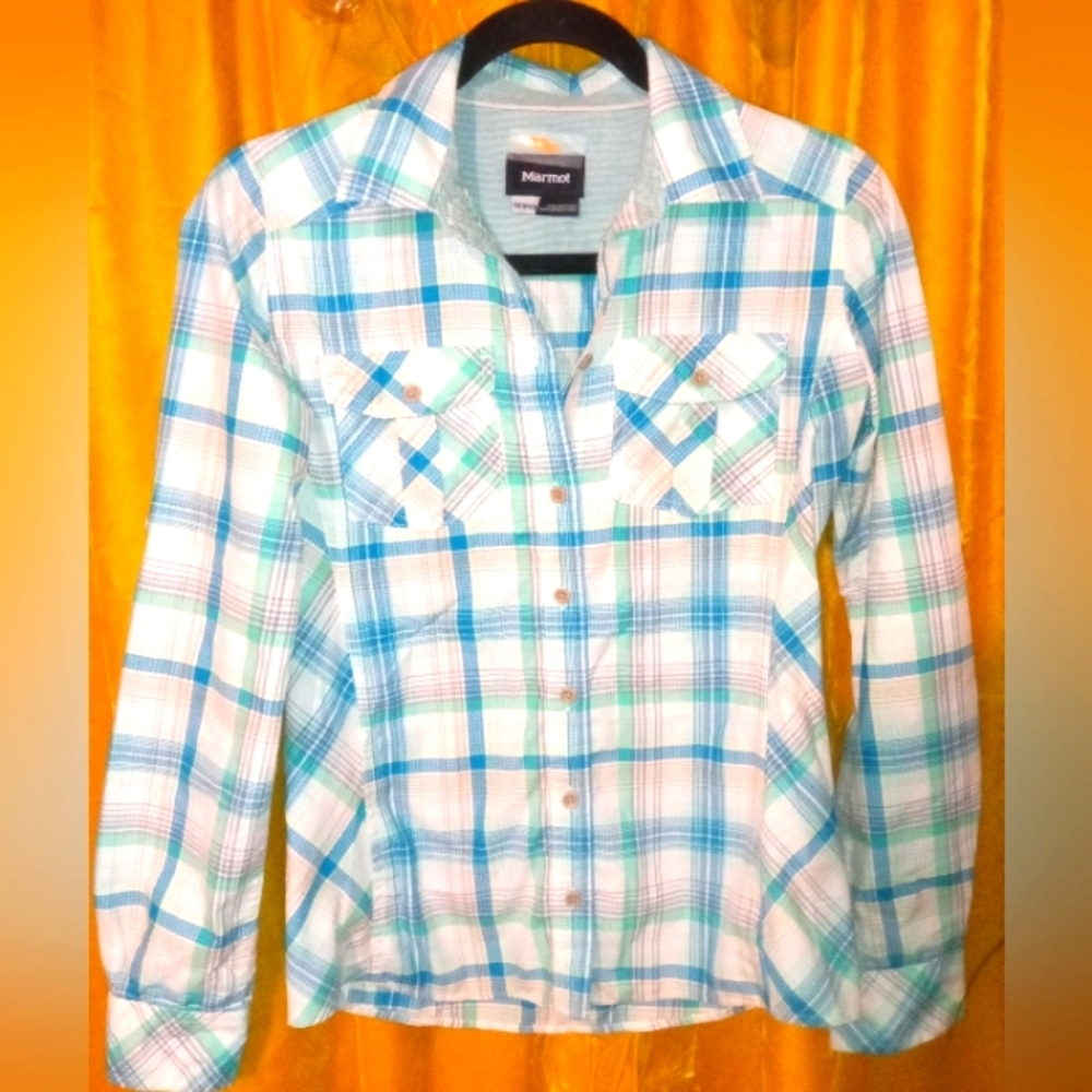 Marmot Woman's Button Down Outdoor Flannel Top Lightweight EUC SZ XS
